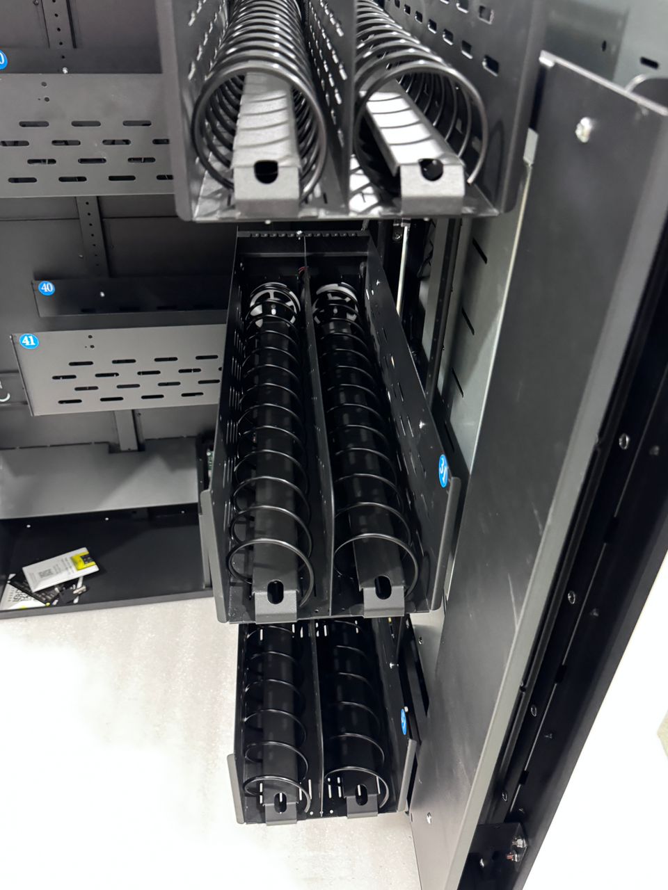 Optic Vending Product Lifter